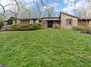 5 E Mozart Dr, Wilmington, DE 19807