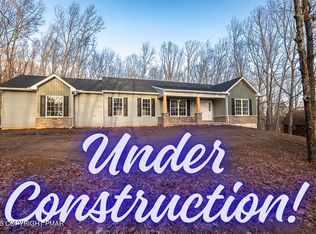 226 Apache Dr, Effort, PA 18330