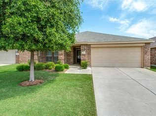 1117 Lake Hollow Dr, Little Elm, TX 75068