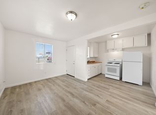 1216 South Ave, Sacramento, CA 95838