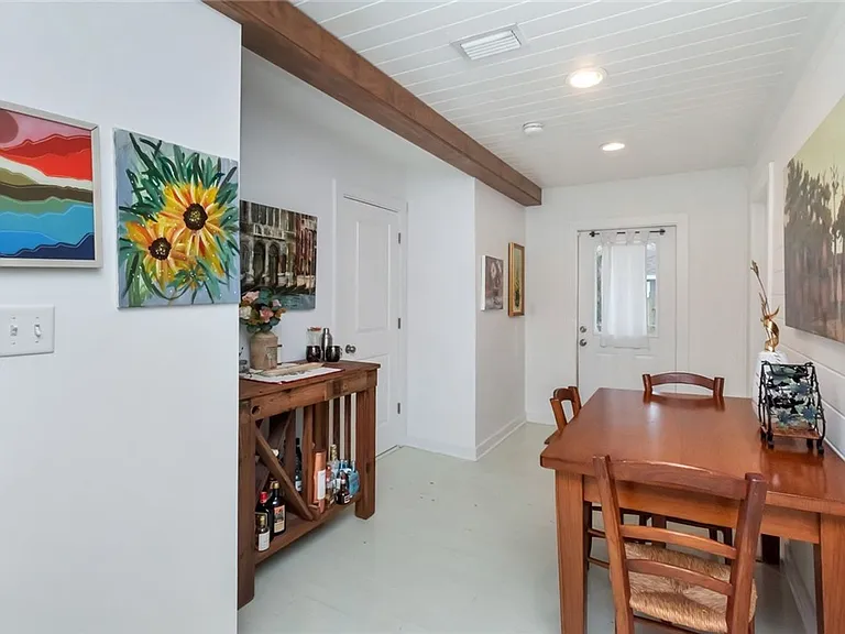958 Pinemont Dr — Photo 8