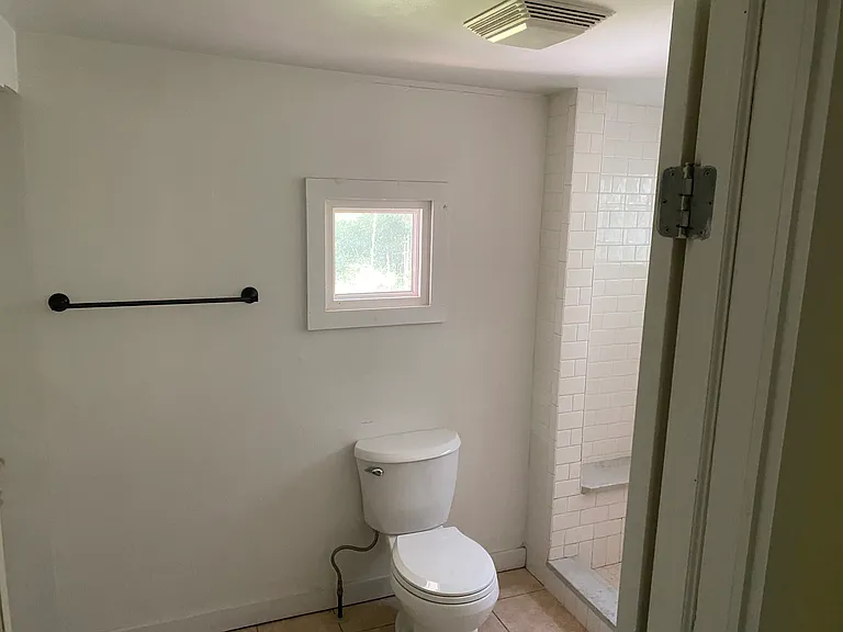 Sweitzer Rd — Photo 20
