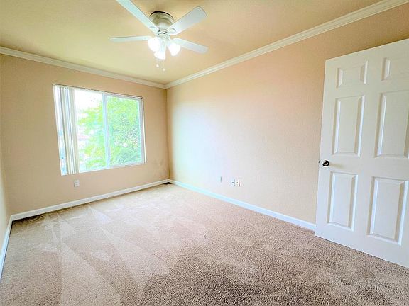 5th image of 784 Florida St