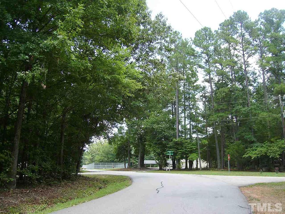 2nd image of 133 Osage Dr