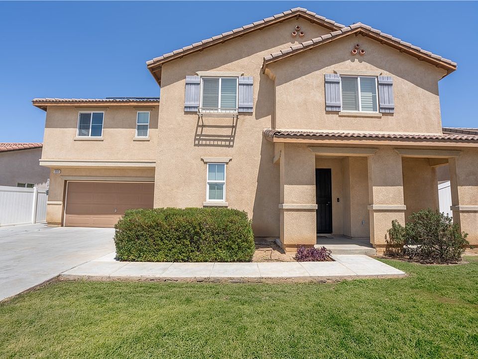 1st image of 3069 Gazania Dr