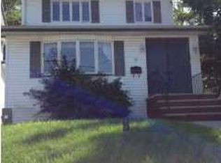 732 Castleton Ave, Staten Island, NY 10310