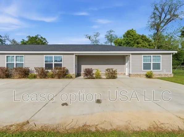 34 Pine St Unit C, Ludowici, GA 31316