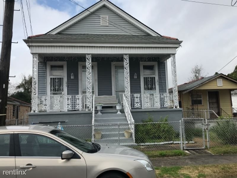 1st image of 1013 Elmira Ave