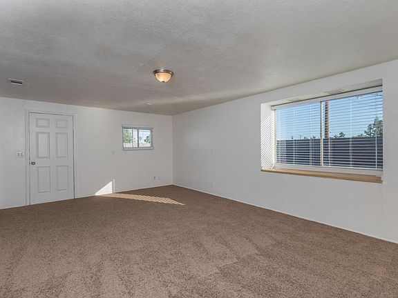 5th image of 3313 W Corrine Dr