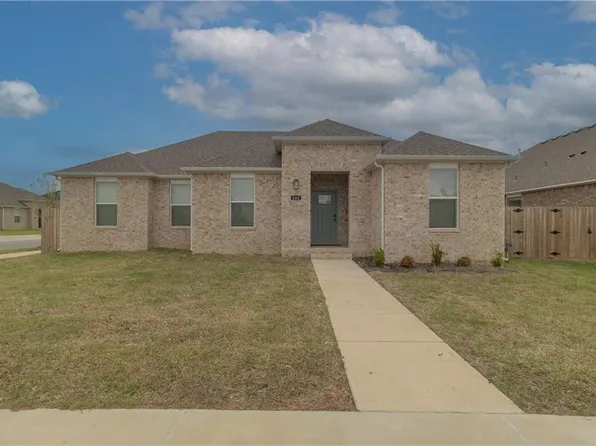 112 S Broyles Ave, Fayetteville, AR 72704