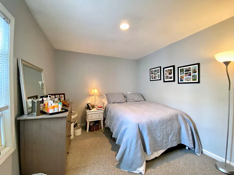 15 Mystic St #2 — Photo 8