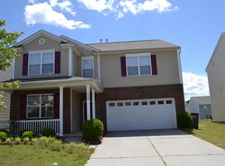 7338 Lamplighter Close Dr, Matthews, NC 28105