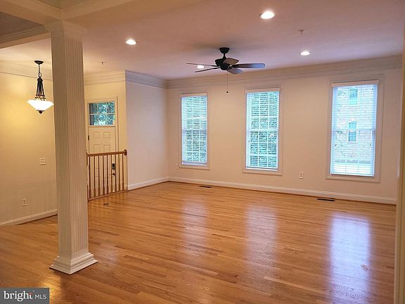 4th image of 3033 Fallswood Glen Ct