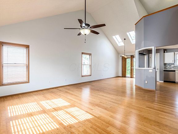 2nd image of 457 Scandia St
