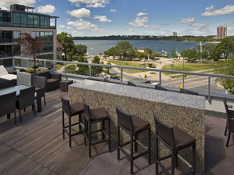 1800 Lake Dining Area on Rooftop Deck
