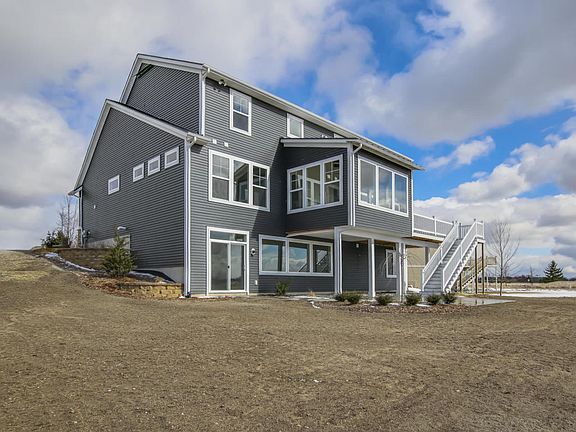 4th image of 4401 Grand Pt