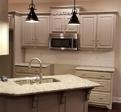 3rd image of 100 Amberfield Ct
