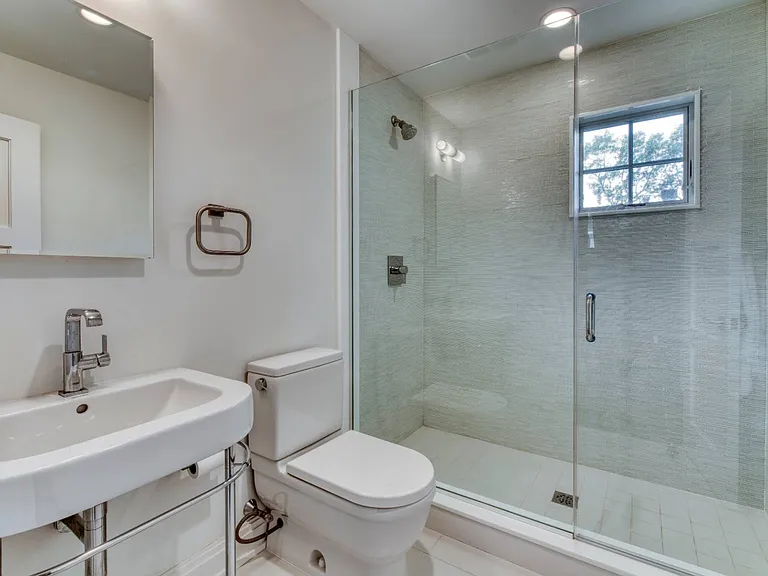 25 Lake Dr — Photo 10