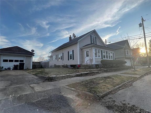 3rd image of 517 Pine St
