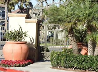 21370 Andalucia Ln, Huntington Beach, CA 92648
