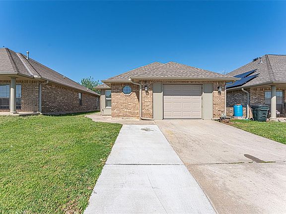 2nd image of 4333 Huntly Dr