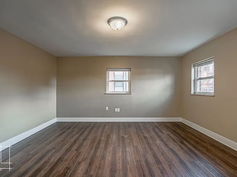 866 N. High St. — Photo 5