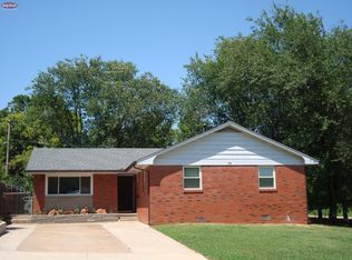 52 E 14th St, Edmond, OK 73034