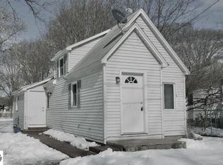 1410 Burch St, Mt Pleasant, MI 48858