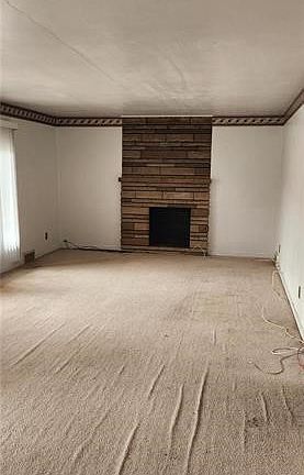 3rd image of 25 Kay St
