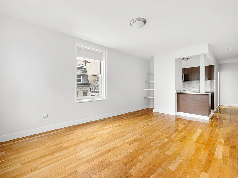 364 W 18th St #4N — Photo 4