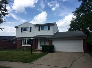 27322 Timber Trl, Dearborn Heights, MI 48127