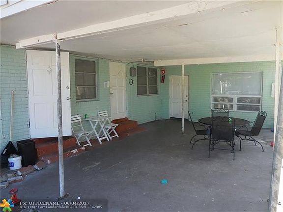 3rd image of 2890 NW 14th Ct