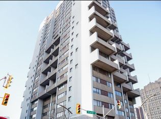 380 Pelissier St #307, Windsor, ON N9A 6V7