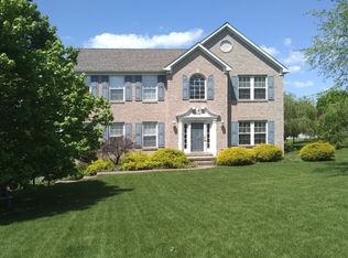 600 Hancock Ct, Mc Kees Rocks, PA 15136