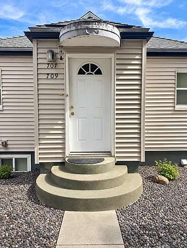 Floor plan 707 4th Street