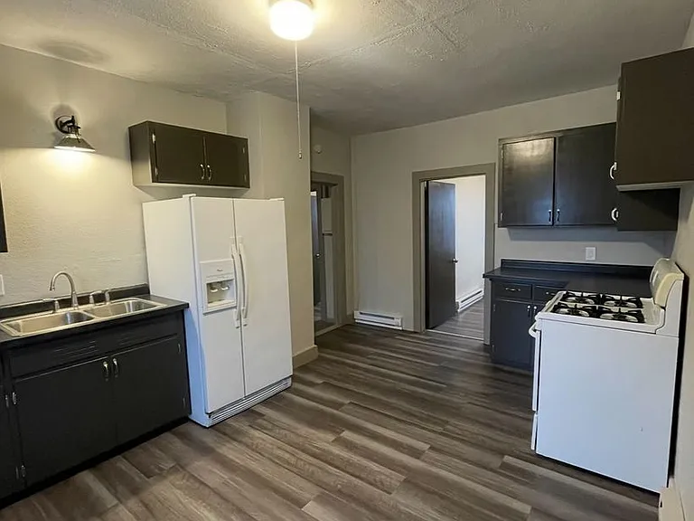 1108 Rose St — Photo 1