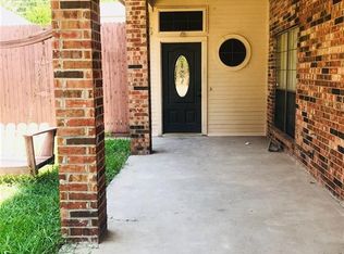 406 Jaynes Ct, Irving, TX 75060