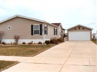 116 Hibiscus Cir, Matteson, IL 60443