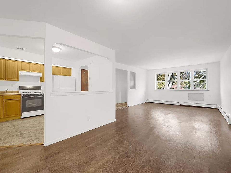 1st image of 7314 Avenue M #B