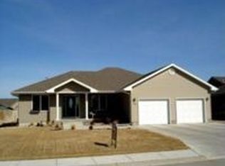 4090 Craig Dr, Grand Island, NE 68803