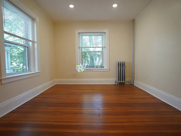 10 Beals St #3 — Photo 17