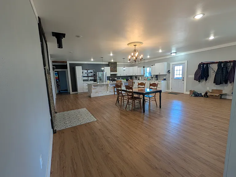 29373 Canoe Ave E — Photo 3
