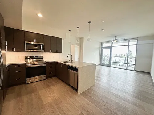 Floor plan 616