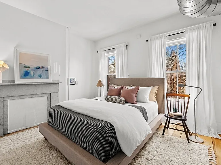 67 Rutland St #3 — Photo 12