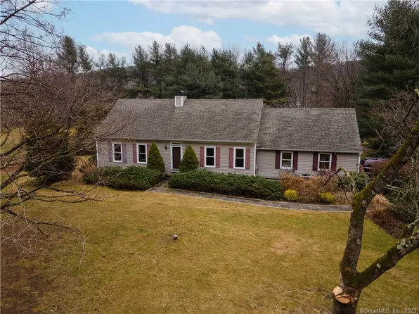 193 Walnut Tree Hill Road, Newtown, CT 06482