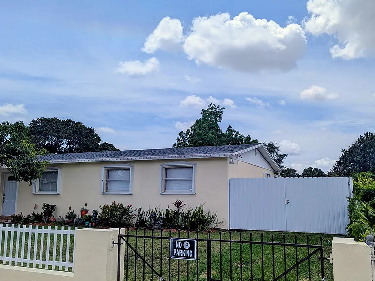 11934 SW 181st St — Photo 3