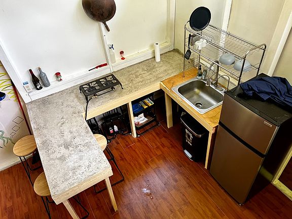 4th image of 15-2686 Moi St #2
