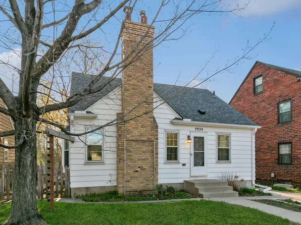 5924 Clinton Ave, Minneapolis, MN 55419