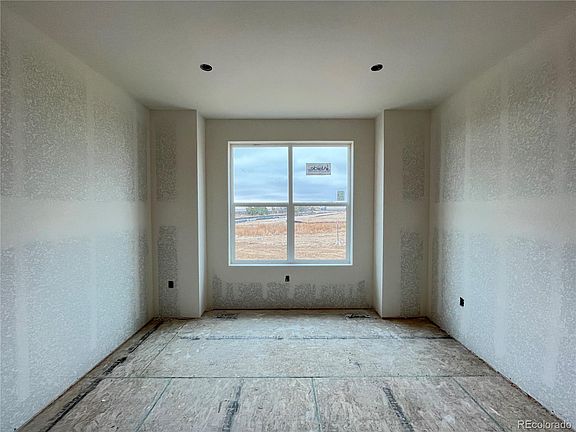 5th image of 46548 Orchard Drive