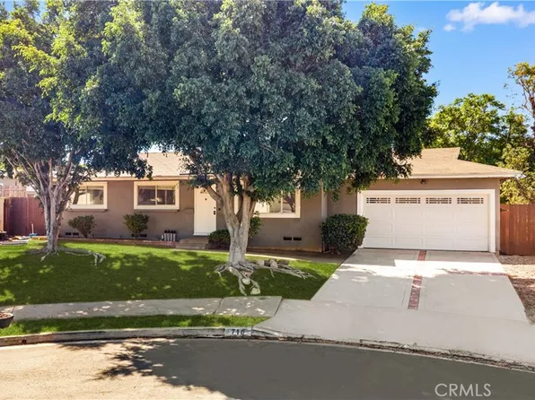 710 Balsam Ln, Corona, CA 92882